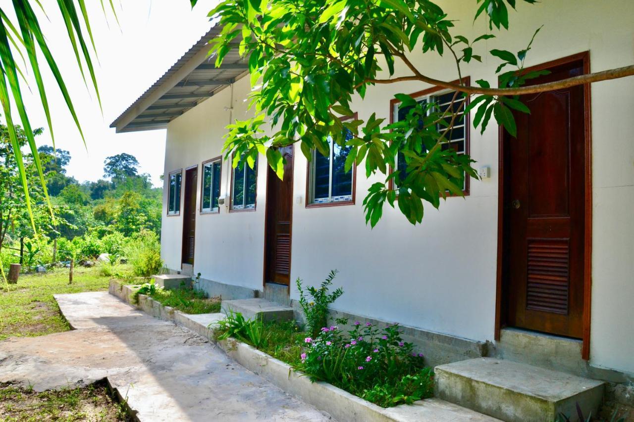 Koh Rong Lagoon Kaoh Touch Екстер'єр фото